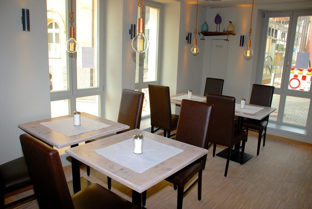 Hezelhof'S Radl-Hotel Wassertruedingen Ngoại thất bức ảnh